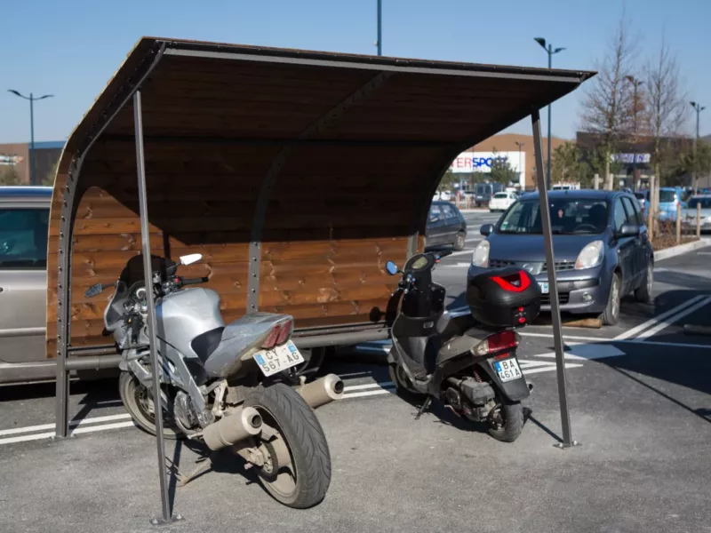 Des abris à vélos éco au sein du plus grand centre commercial de Picardie