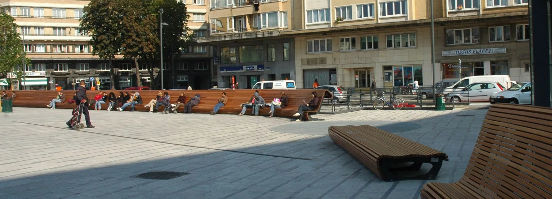Banc Flow 5 Banc Flow : un banc extérieur design