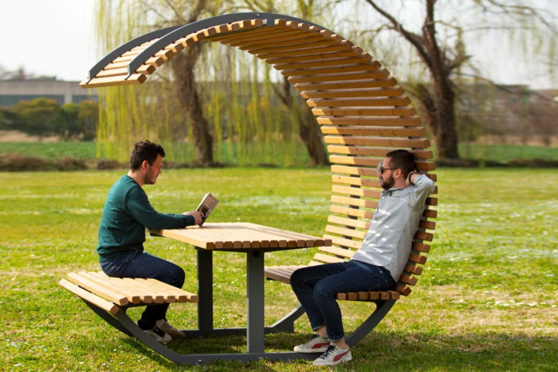 Table Cison Contea C — Mobilier urbain