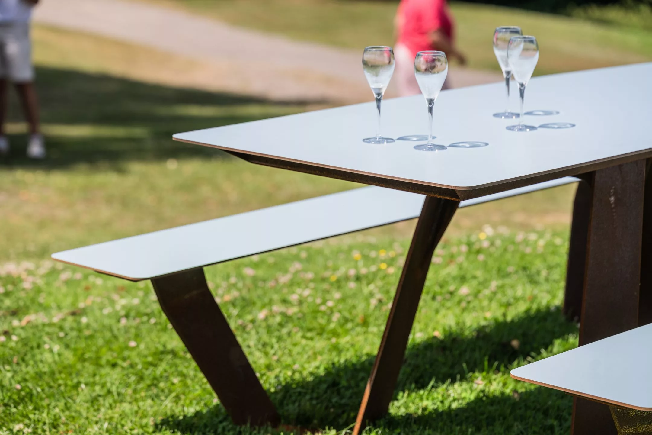 Table Horizon 3 Table Horizon